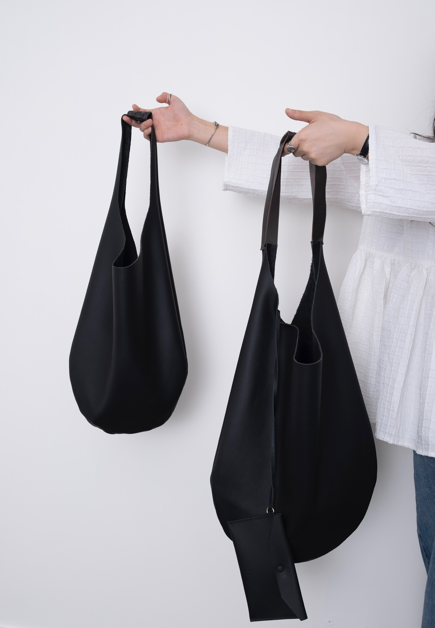 DRIP TOTE (LARGE)